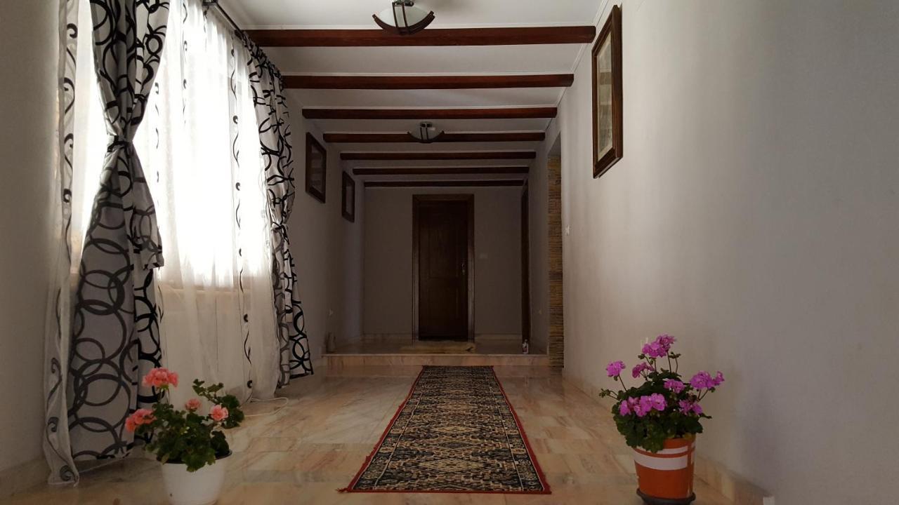Mehadica House Villa Luaran gambar
